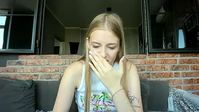 AnnNorriss online show from September 24, 6:45 am