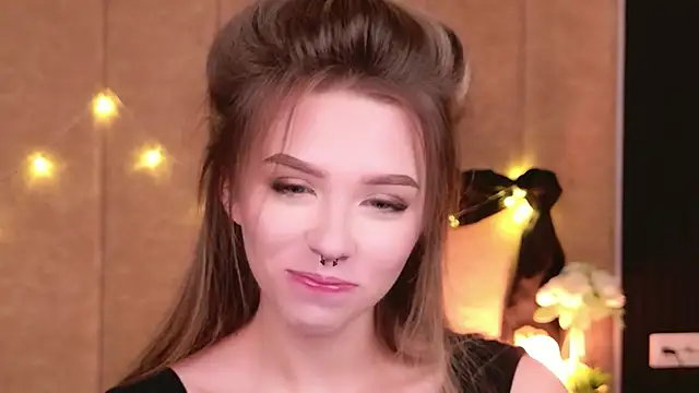 Sierra Fane online show from November 17, 10:38 am