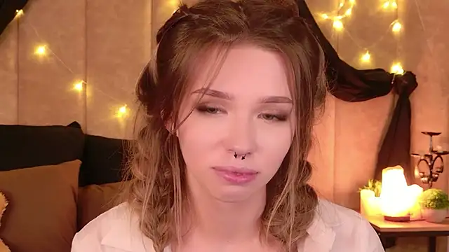 Sierra Fane online show from February 1, 7:12 pm