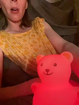 Hildas online show from October 22, 11:32 pm