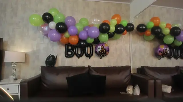 NahomyCarther online show from November 2, 3:43 am