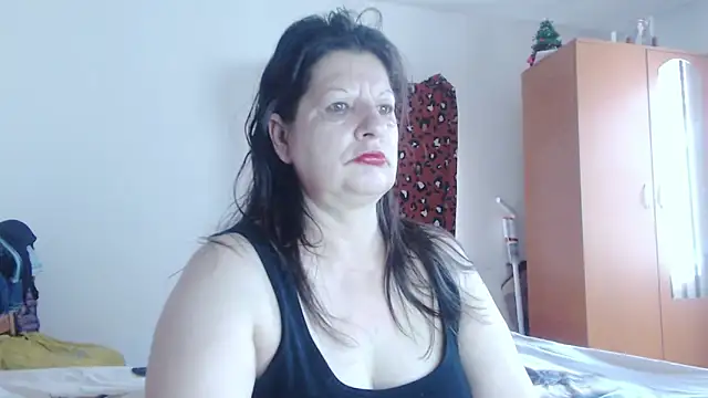 ExtasyMature online show from June 1, 5:42 am