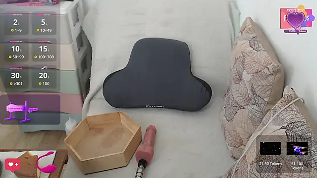 Sexyqueen mature  online show from October 4, 5:28 pm