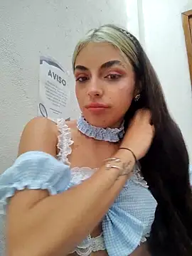 Mandysexycute online show from November 28, 9:18 pm