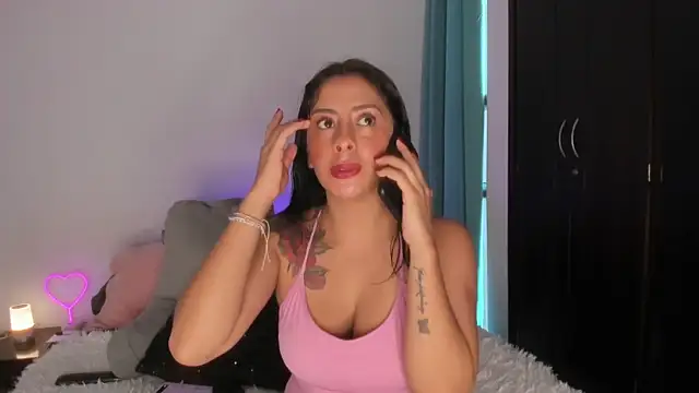  lucianapalmer online show from March 30, 2:49 pm