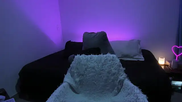  lucianapalmer online show from November 23, 3:14 pm