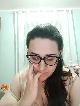 Dolcecurvy online show from February 10, 6:44 pm