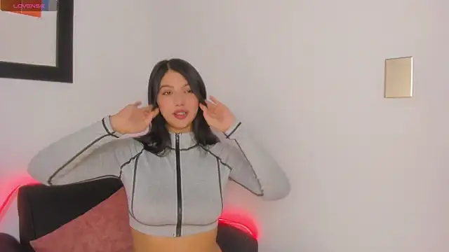 MIaloveone  online show from April 17, 10:17 am