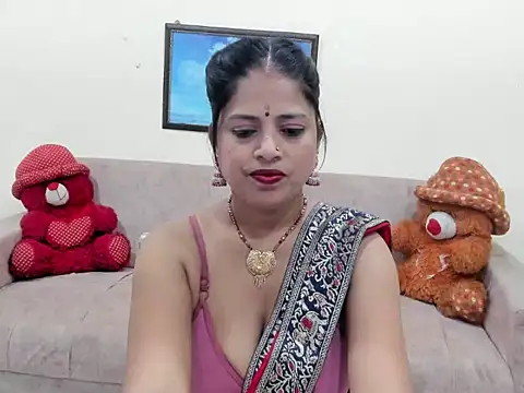Snapshot of leahgotiii chatting on September 12, 4:02 am leahgotiii online show from September 12, 4:02 am