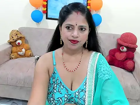 Snapshot of leahgotiii chatting on September 22, 4:22 am leahgotiii online show from September 22, 4:22 am