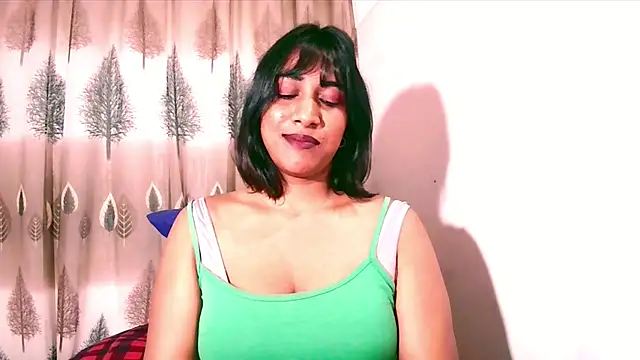 Snapshot of Indian_Erotic69 chatting on September 18, 5:50 am Indian Erotic69 online show from September 18, 5:50 am