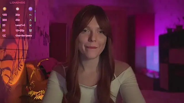 CherryRed Girl online show from February 3, 8:12 pm