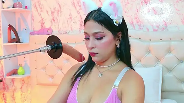 CandyKissx online show from June 2, 3:07 am