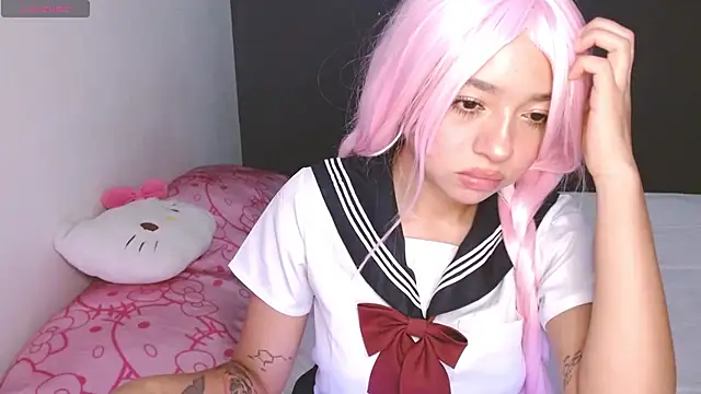 Snapshot of hellokitty__valery chatting on September 20, 1:16 am hellokitty valery online show from September 20, 1:16 am