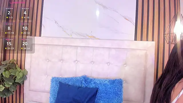 Madyson18 online show from February 3, 11:37 am