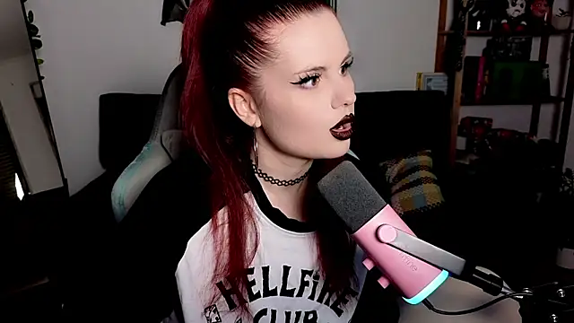 Della Ideal online show from November 30, 6:12 pm