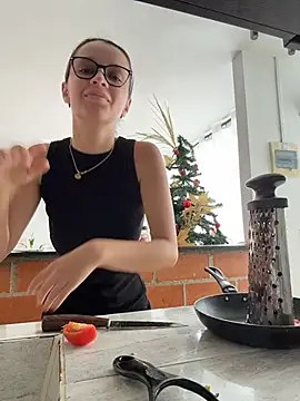 Soy Sara7 online show from December 15, 6:02 pm