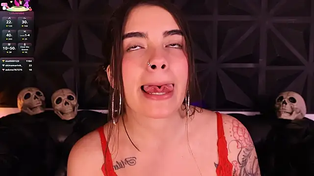 DaphneGlas online show from October 28, 1:06 pm