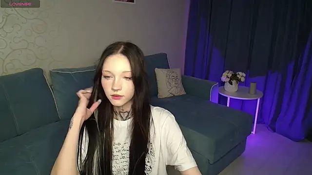 mefwhore online show from October 30, 3:24 pm