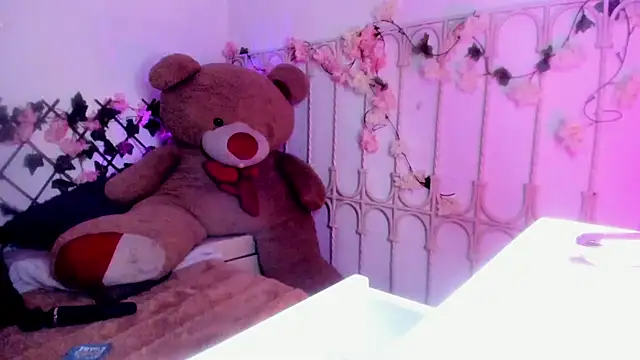 Minami Nakamura online show from March 21, 1:32 am