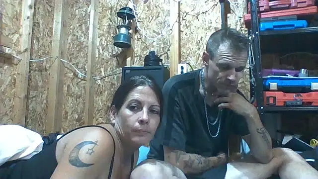 SillyRabbitz online show from September 14, 8:56 am