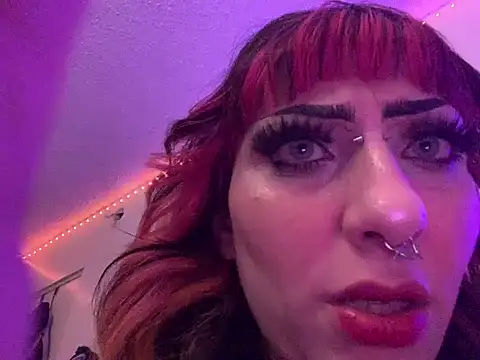 ChrryFoxx online show from February 14, 11:45 am