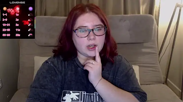 Lily lu one online show from November 21, 8:44 pm