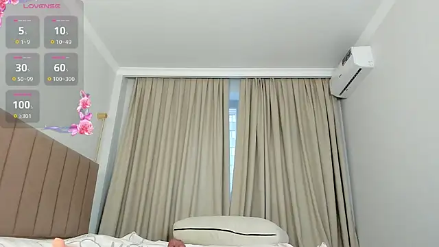 Zirael swan online show from March 26, 3:08 am