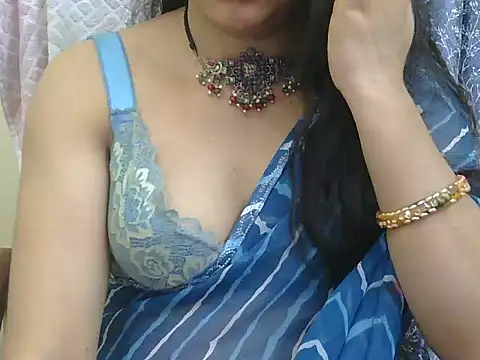 Lovely Manvi online show from November 28, 2:42 pm