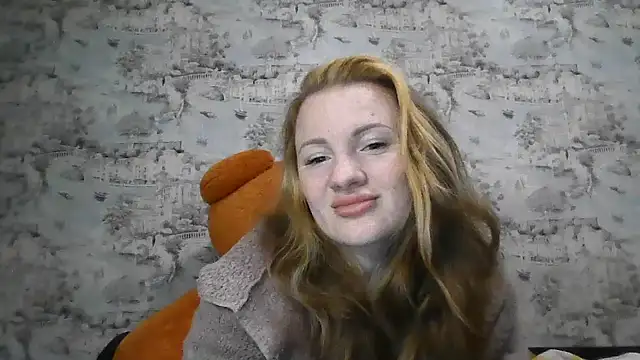 Snapshot of Eveline_May chatting on October 14, 2:30 pm Eveline May online show from October 14, 2:30 pm