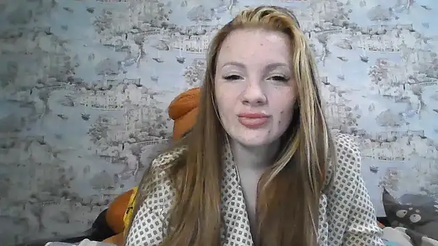 Snapshot of Eveline_May chatting on September 23, 12:58 pm Eveline May online show from September 23, 12:58 pm