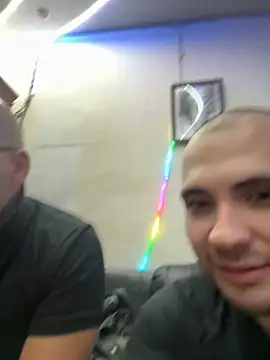 inkviziciq1 online show from November 9, 1:51 pm