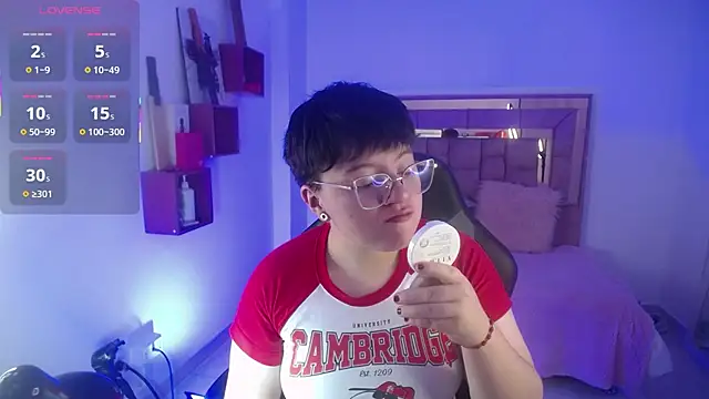 safyka online show from March 3, 3:34 am