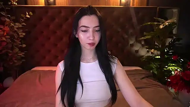 WildKittenX  online show from March 13, 6:58 am