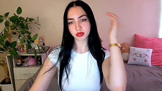 WildKittenX  online show from May 31, 4:40 am