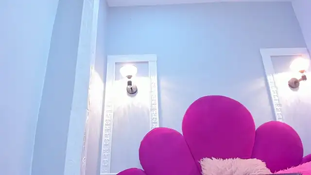 Bonniie 22 online show from October 29, 3:14 pm