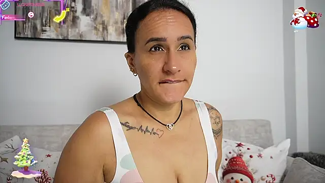 Sara Charmy online show from December 16, 11:16 am