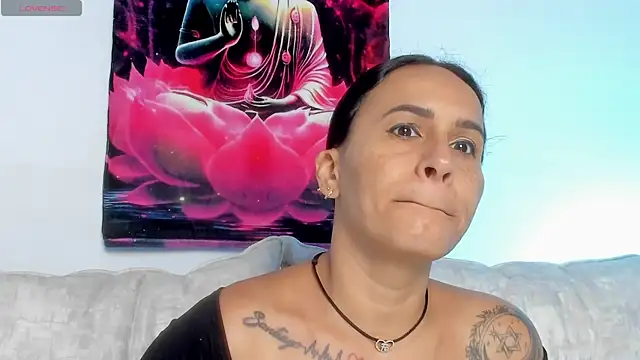 Sara Charmy online show from April 16, 11:10 am