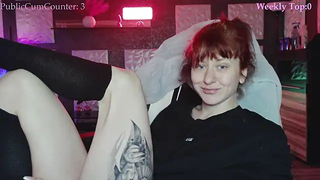 SweetSeraphine online show from February 10, 7:33 am