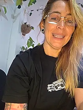 Sara Valkyri online show from February 21, 3:46 pm