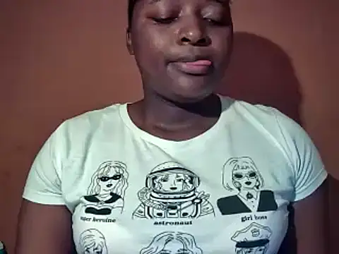 sexyhips2001 online show from October 14, 5:37 pm