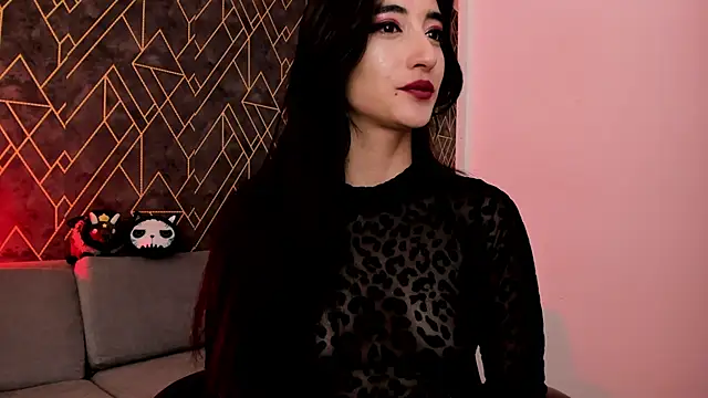 Tahara Romanov online show from February 16, 3:45 pm