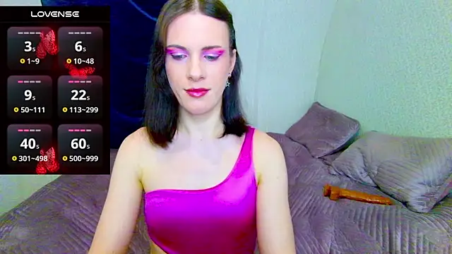 Nicole Redfields online show from March 1, 10:48 am