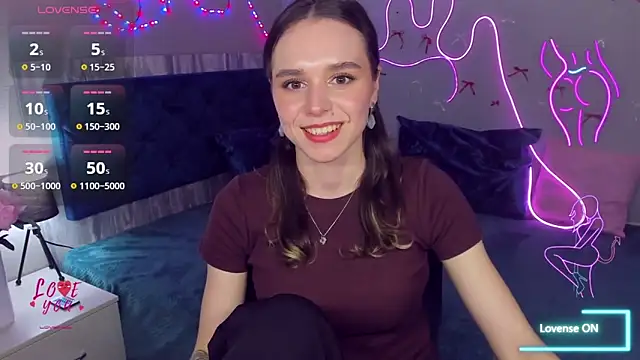 EmelyMason online show from April 9, 6:19 am