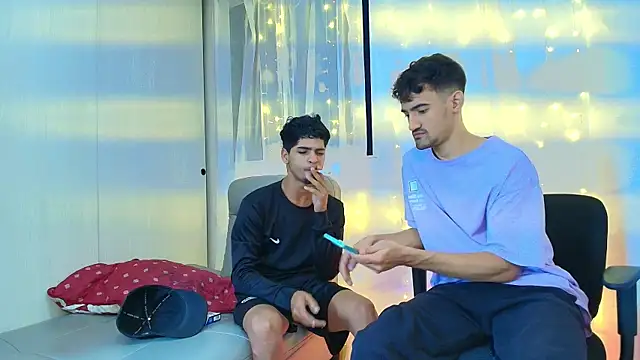 Miguel bigcock online show from December 15, 11:10 pm