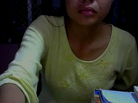 Snapshot of mayra89 chatting on October 18, 3:59 pm mayra89 online show from October 18, 3:59 pm