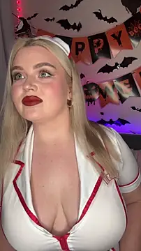 April Vancee online show from October 27, 3:29 pm