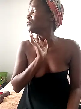 Missvixen81 online show from March 4, 8:10 am