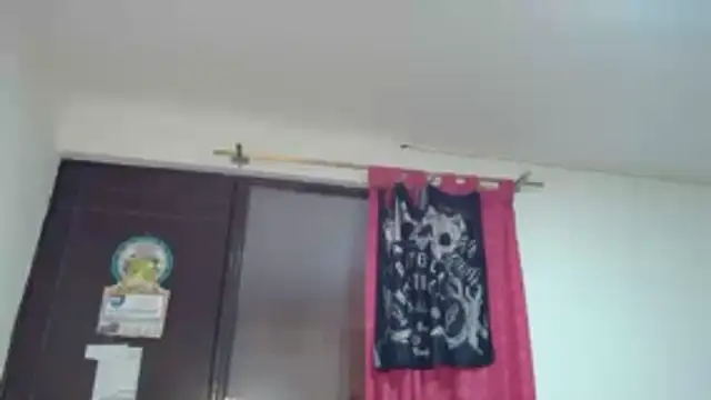 KratosAfroditacs online show from October 31, 5:39 pm