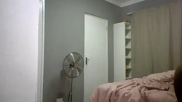 prettymonalisaRSA online show from April 4, 10:19 pm